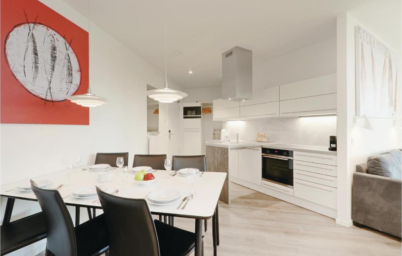 Awesome Apartment In Luebeck Travemuende With Sauna ภายนอก รูปภาพ