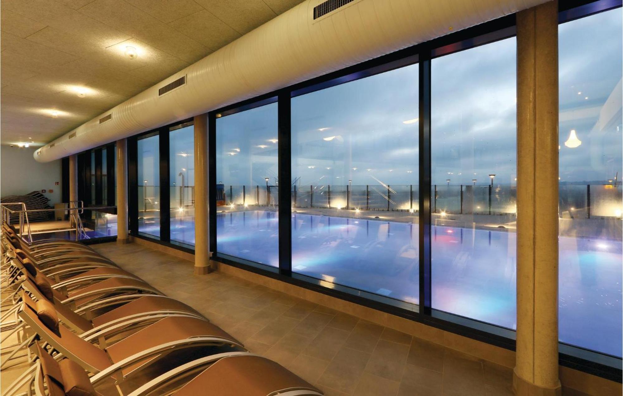 Awesome Apartment In Luebeck Travemuende With Sauna ภายนอก รูปภาพ